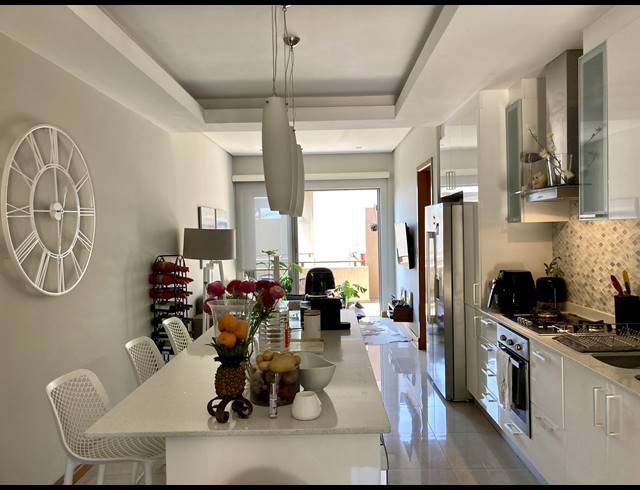 2 BEDROOM APARTMENT FOR SALE IN SHAKAS ROCK
